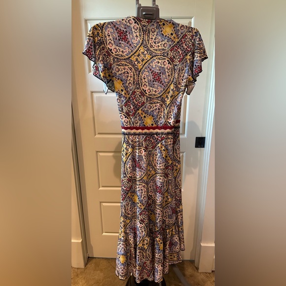 NWOT BCBG multi color wrap around dress size XS - Picture 6 of 6